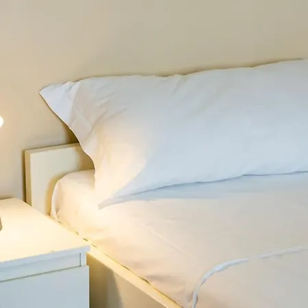 1Min From Metro Roma Large And Quiet Apartment-2
